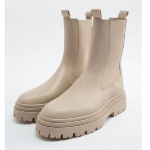 Zara Cream Leather Chunky Lug Sole Platform High Ankle Chelsea Boot Sz 6.5 (37) - Picture 1 of 7